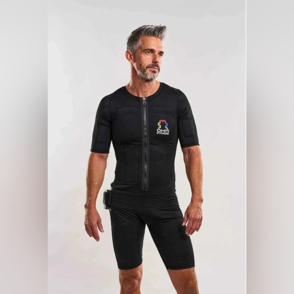 OHM FITNESS Empower Suit and Belt Men's Size XXL